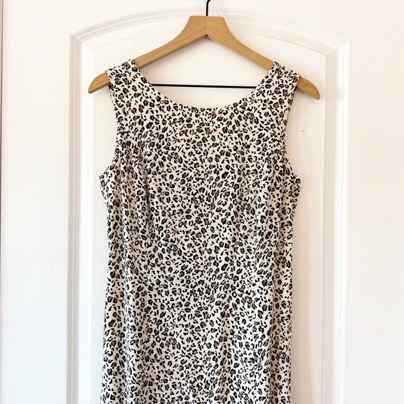 MAGGY LONDON Silk Animal Print Back Cut Out Maxi Dress - Picture 3 of 9